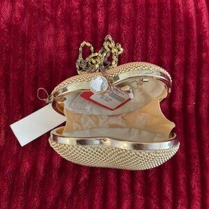 Vintage New Evening Metallic Gold Heart Shape Handbag